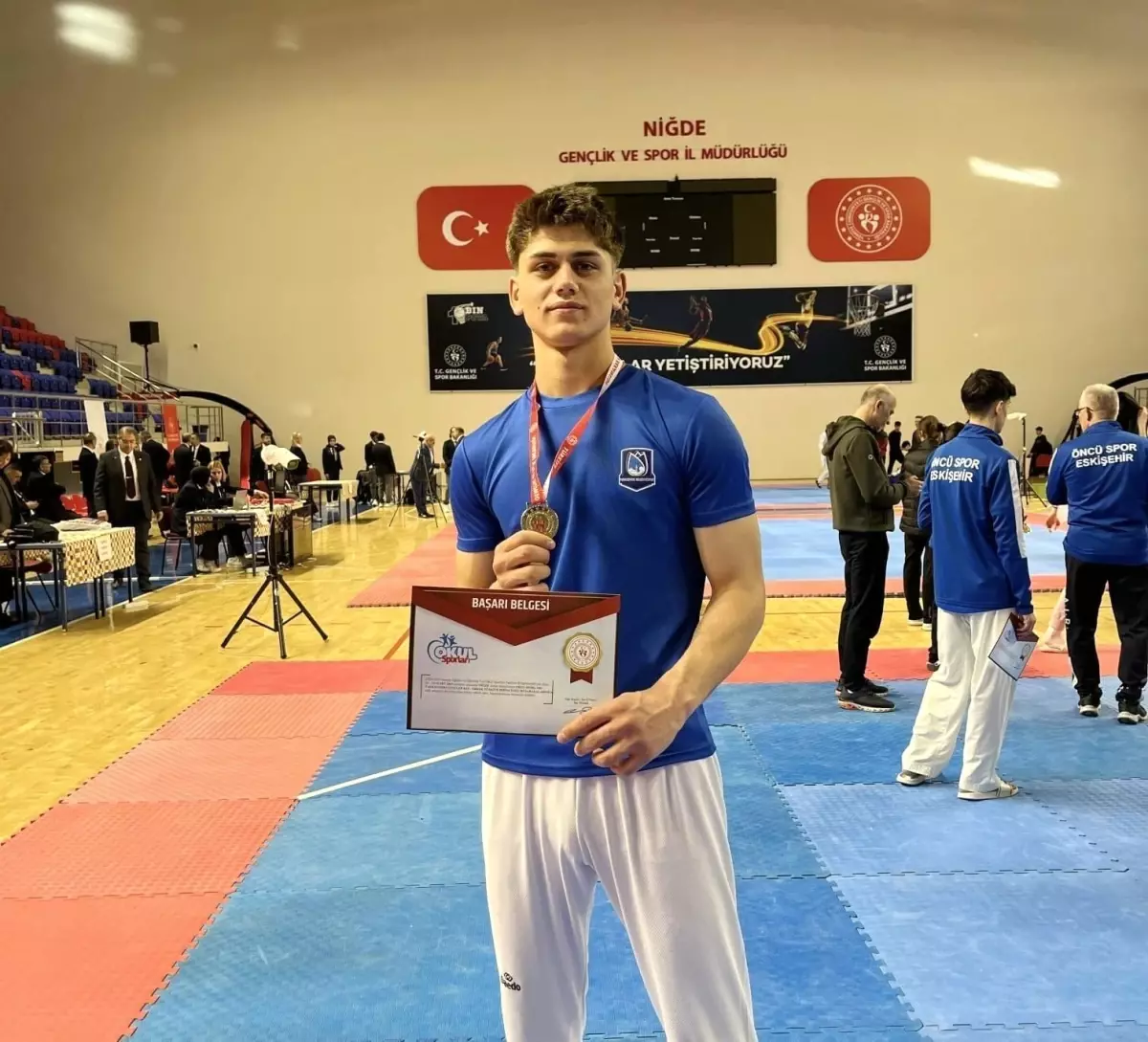 Manisa Spor Lisesi\'nden Büyük Başarı