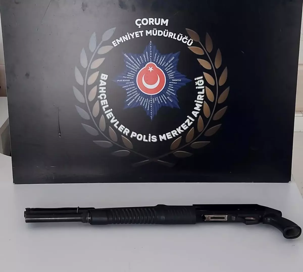 Çorum\'da 11 Aranan Yakalandı