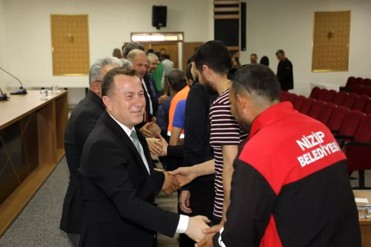 Nizip Belediye Başkanı Ali Doğan\'dan Bayram Mesajı