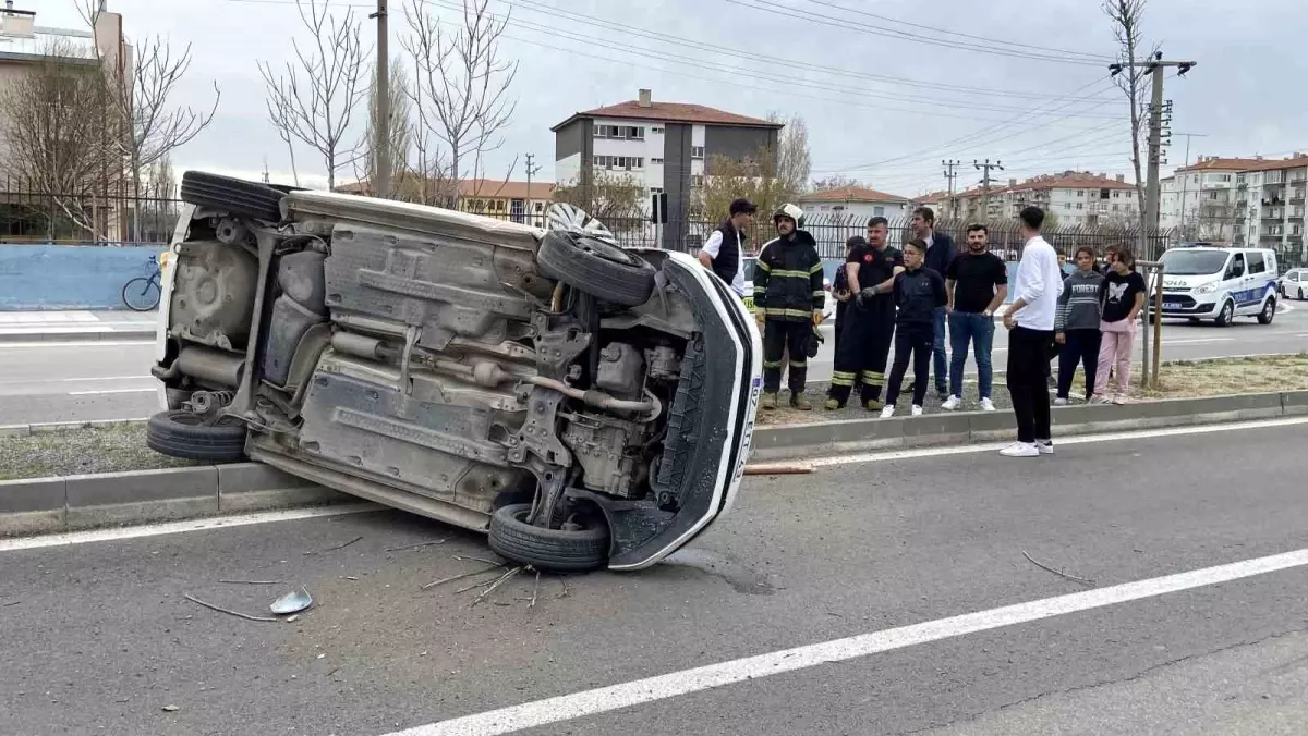Aksaray\'da Kaza: Sürücü Kayboldu