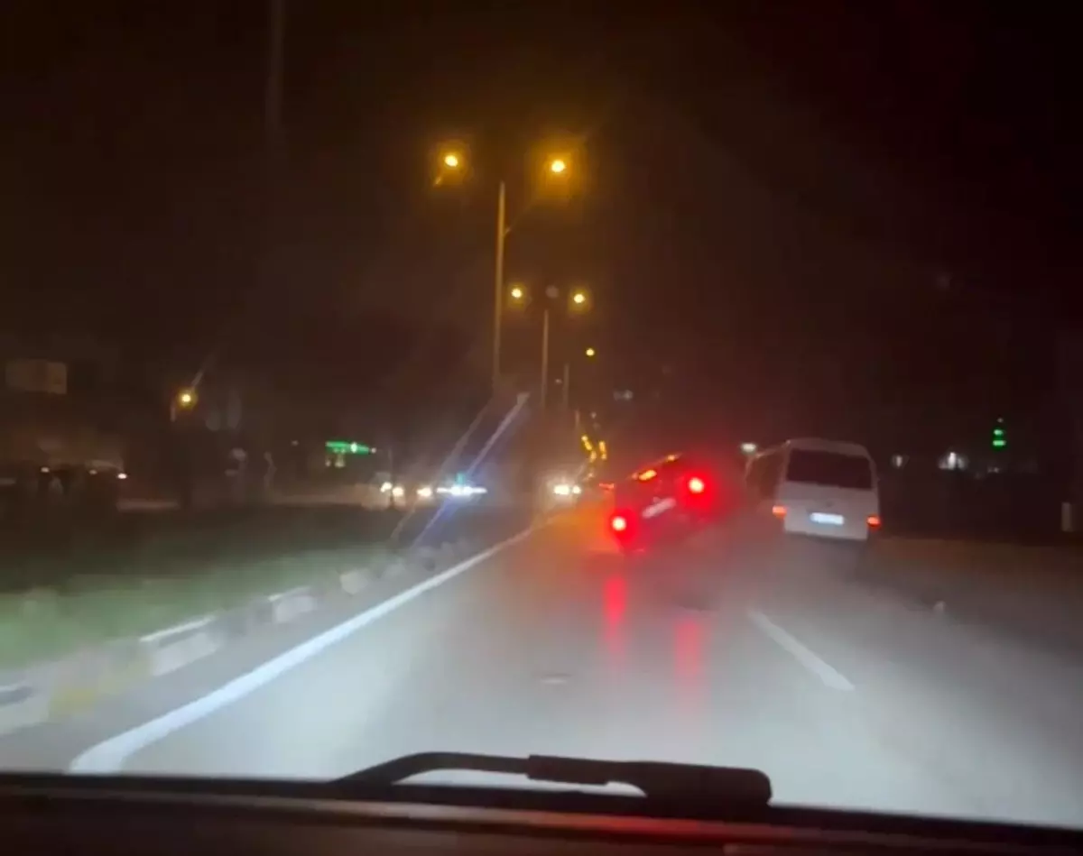 Düzce\'de Kaza: Otomobil Takla Attı