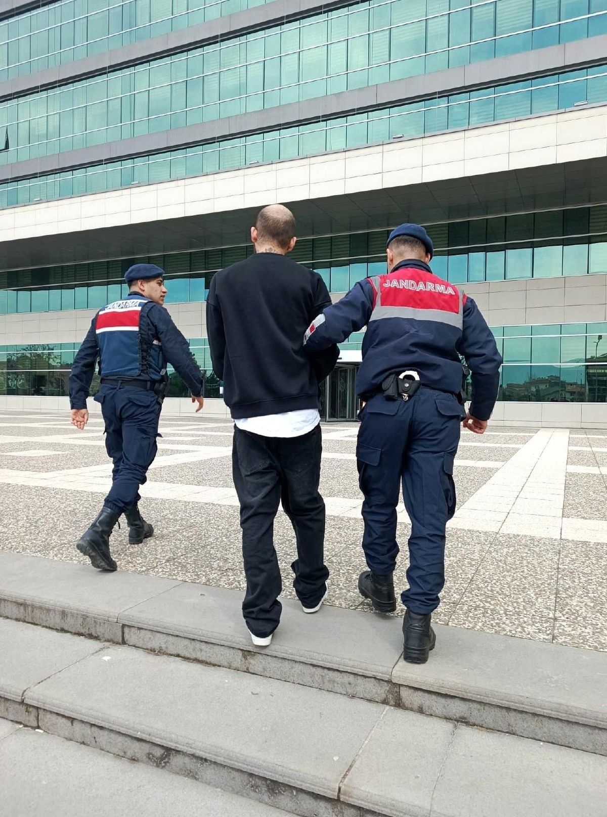 Bolu\'da 25 Suçtan Aranan Şahıs Yakalandı