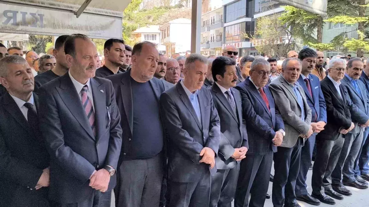 Vali Elban\'ın Babası Son Yolculuğuna Uğurlandı