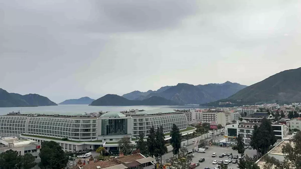 Marmaris\'te Bayram Durgun Geçiyor