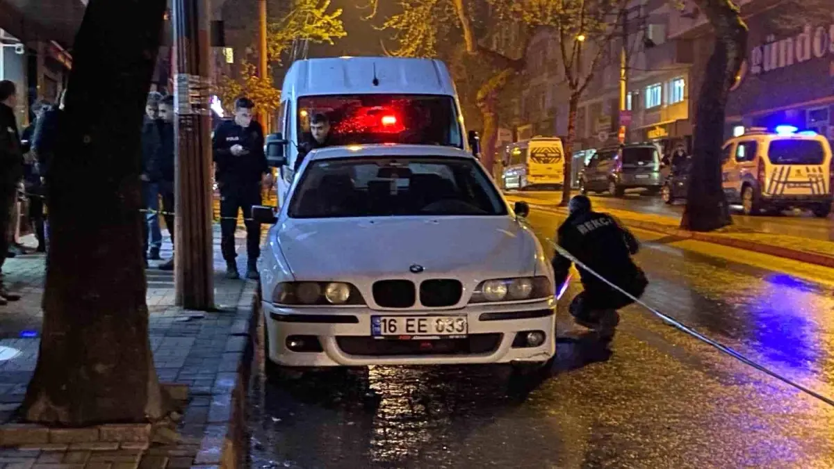 Bursa\'da Otomobile Ateş Eden Şahıs Mezarlıkta Yakalandı