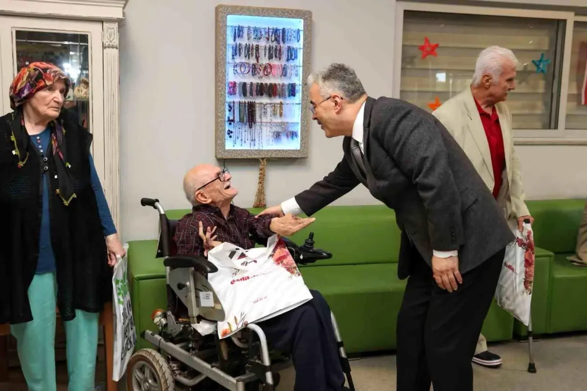 Vali Ayyıldız\'dan Bayram Ziyareti