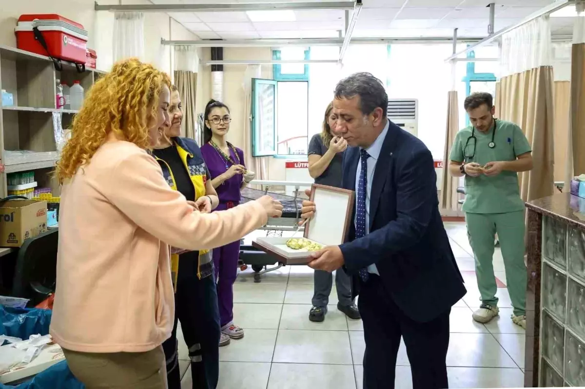 Efeler Belediye Başkanı Anıl Yetişkin, Bayramı Görevde Olan Personelle Geçirdi
