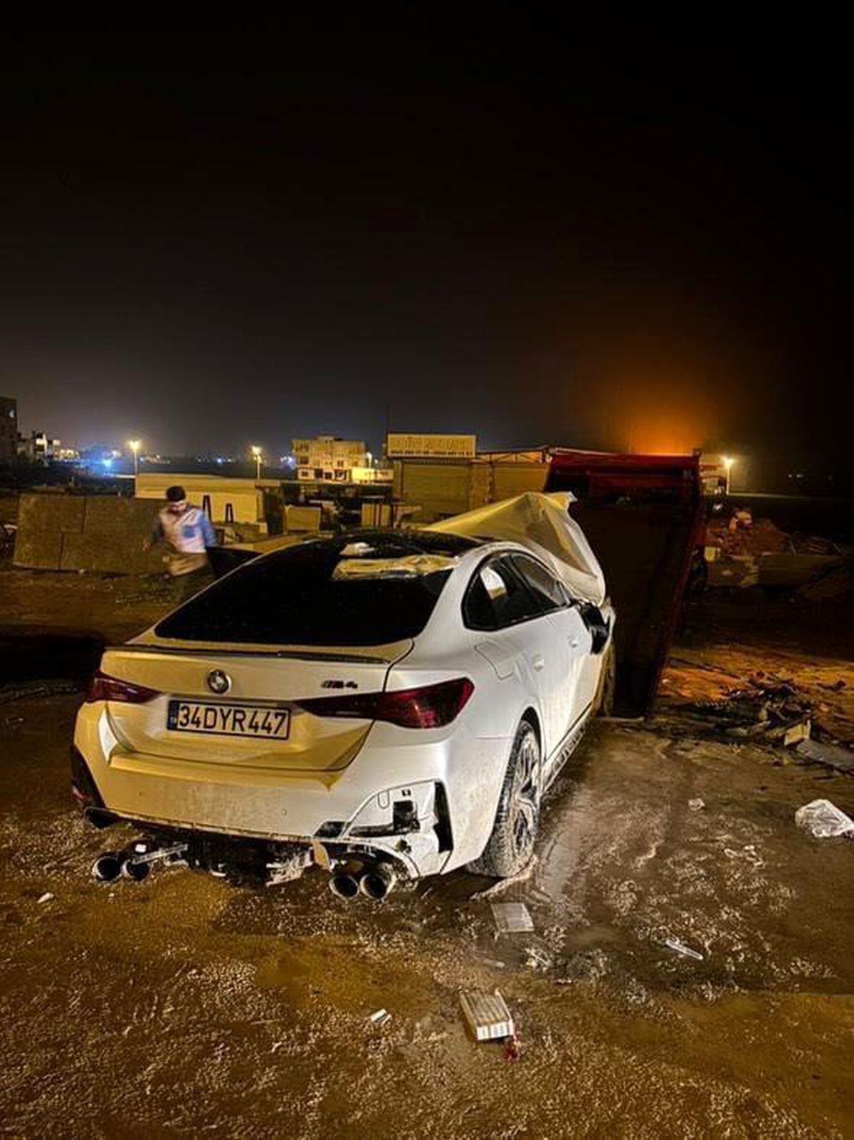 Mardin\'de Trafik Kazası: 1 Ölü, 3 Yaralı