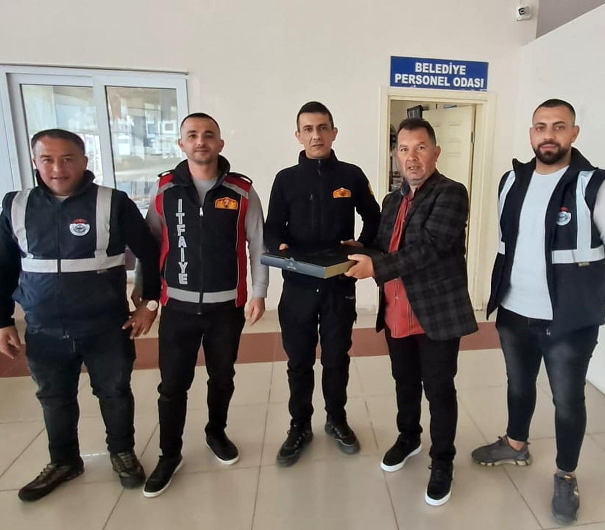 Başkan Durgut, Bayramda Görevde Olan Çalışanları Unutmadı