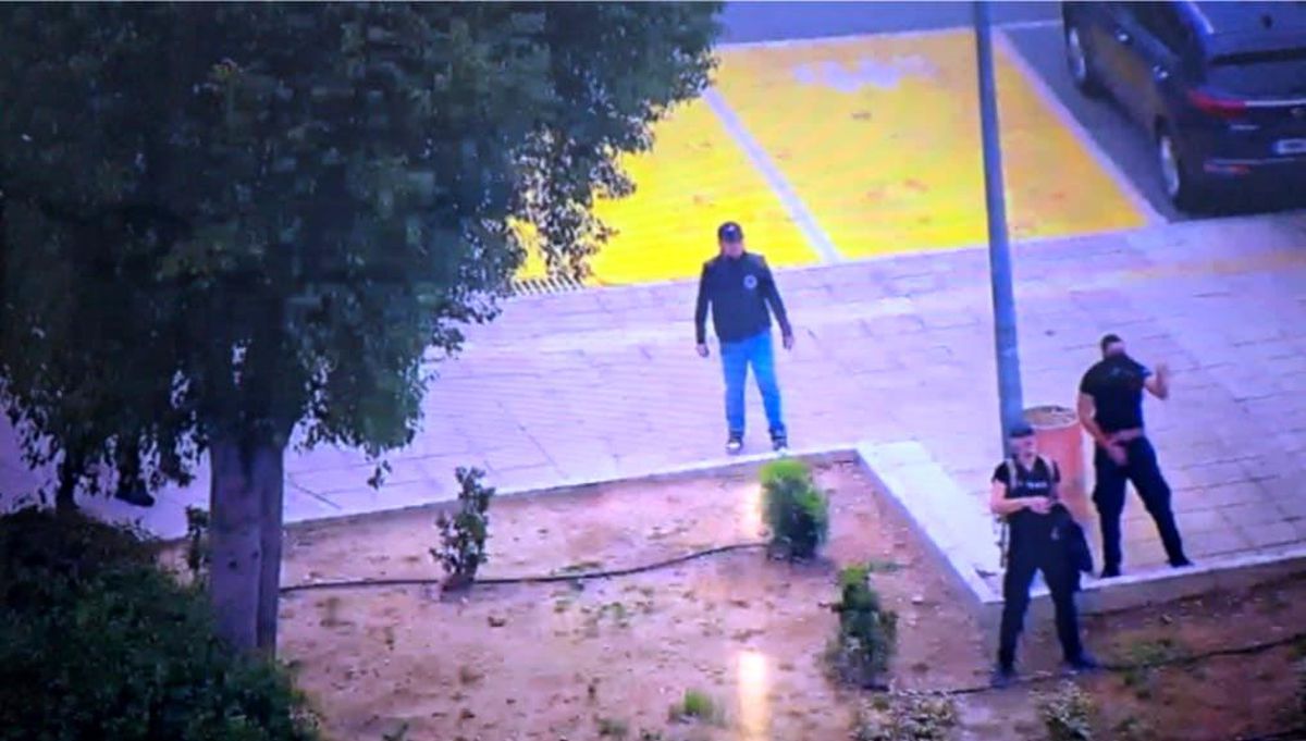 EOKA\'nın Yılı Dönümünde Taşlı Saldırı