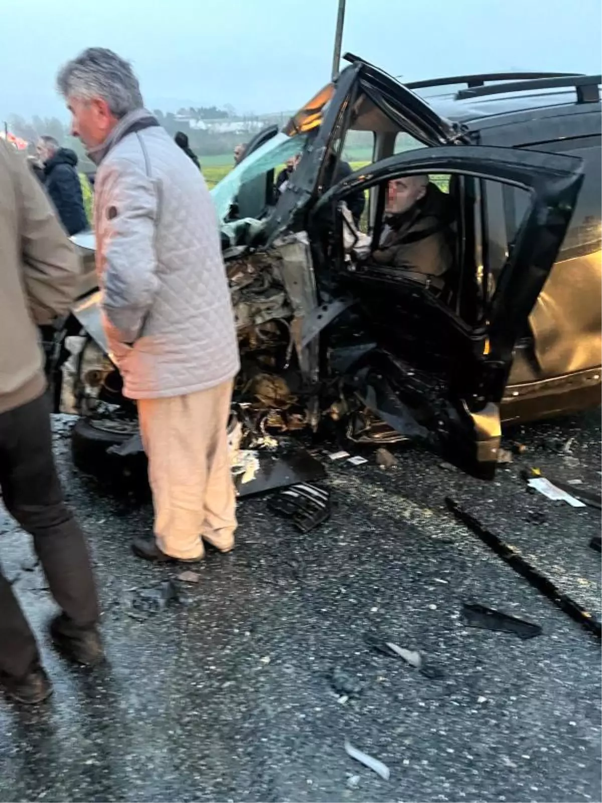 İstanbul\'da Trafik Kazası: 1 Ölü, 3 Yaralı