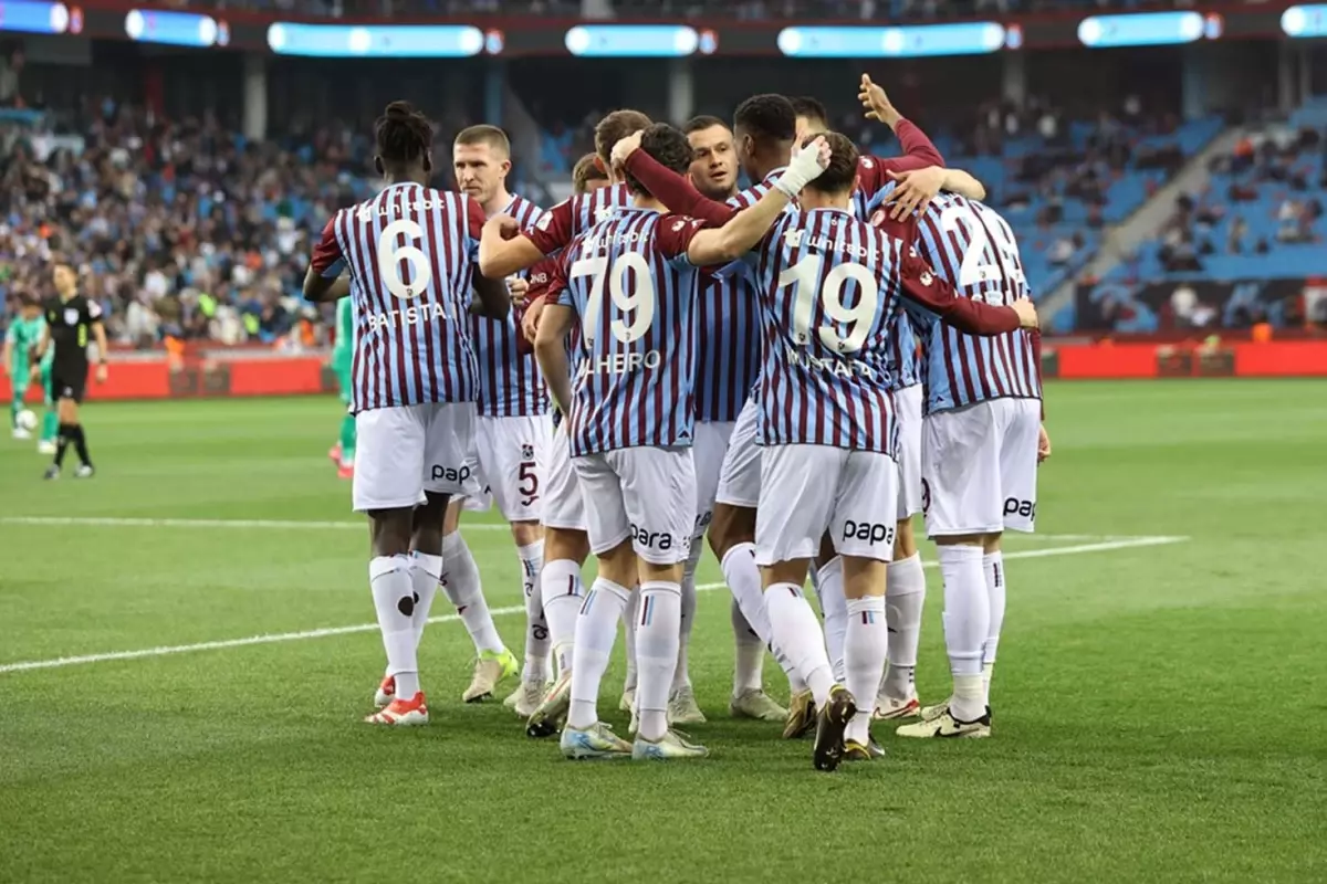 Bodrum FK\'yı uzatmalarda 3-2 yenen Trabzonspor, Ziraat Türkiye Kupası\'nda yarı finale yükseldi