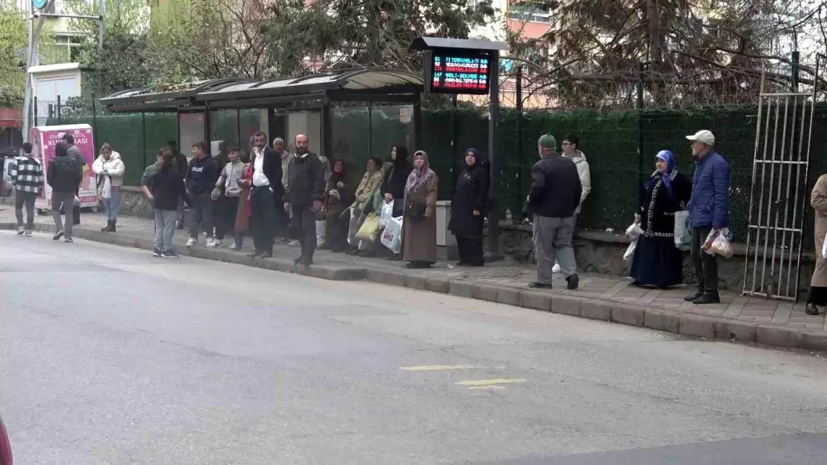 CHP\'nin Boykot Çağrısı Kocaeli\'de İlgisiz Kaldı