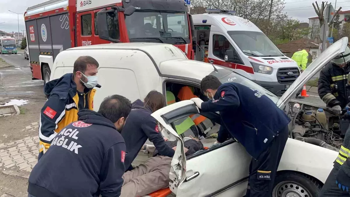 Çorlu\'da Kaza: 1 Yaralı