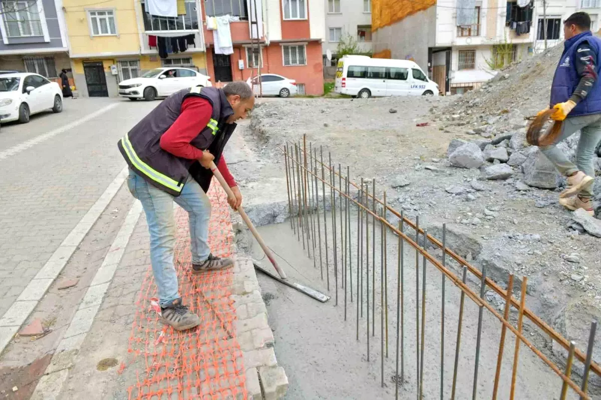 Esenyurt\'ta Kar Sokak Parkı Yapımına Başlandı