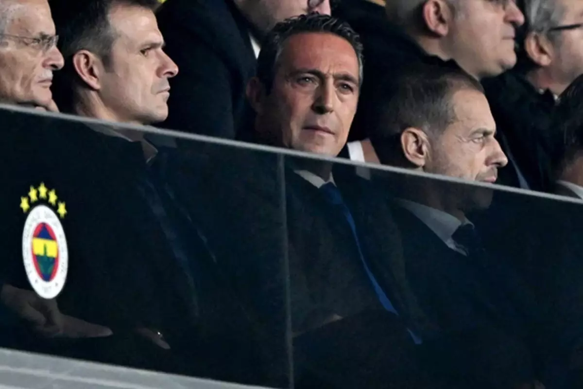 Fenerbahçe\'den Galatasaray derbisine saatler kala taraftara mesaj