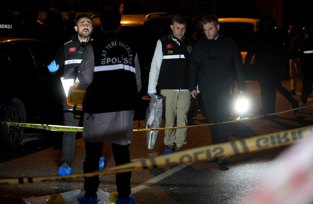 Kimlik kontrolü yapan bekçilere silahlı saldırı