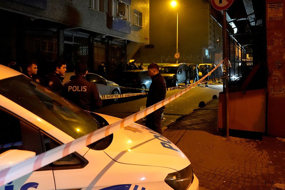 Kimlik kontrolü yapan bekçilere silahlı saldırı