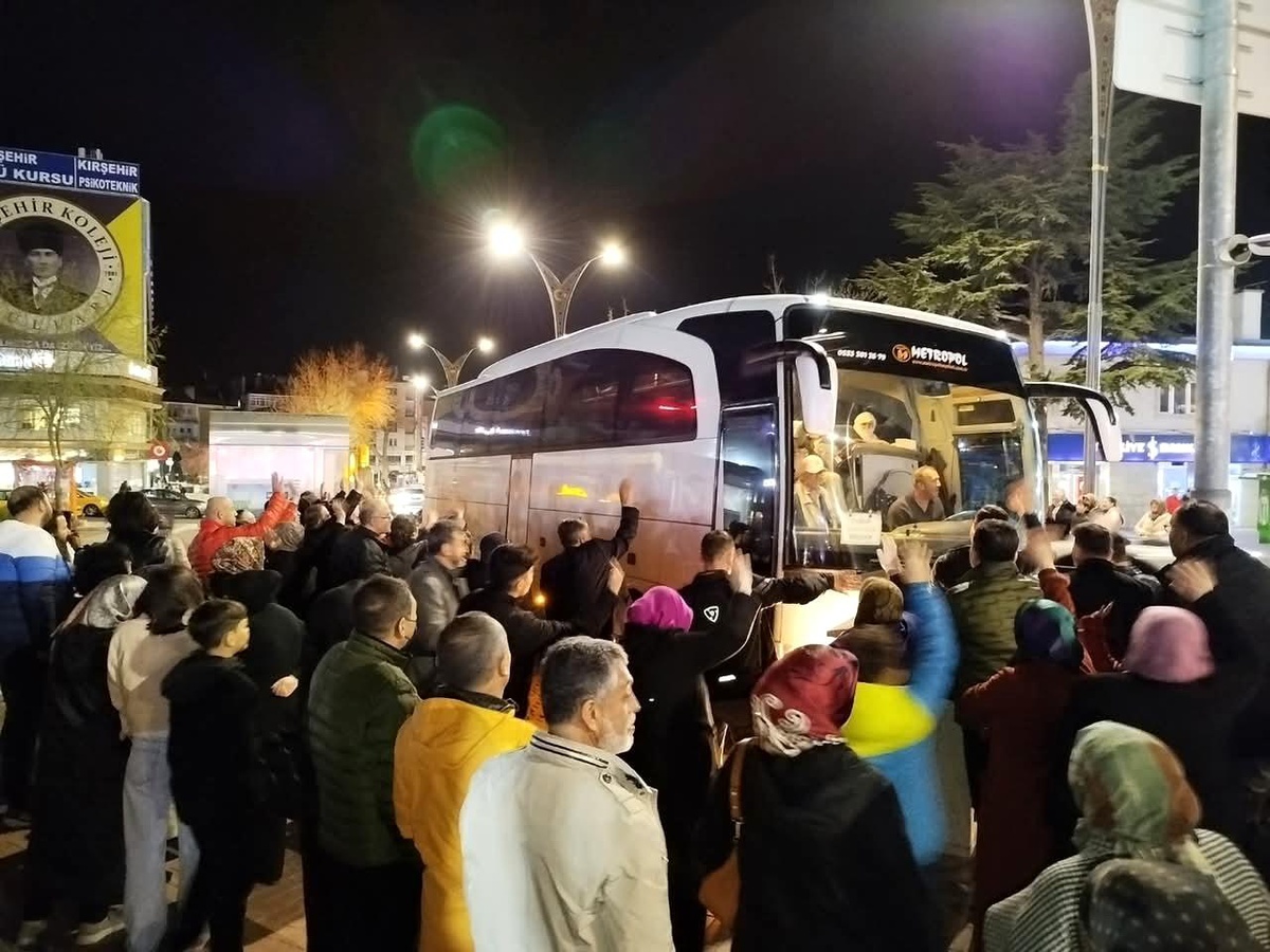 Kırşehir\'den Umreye Uğurlama Töreni