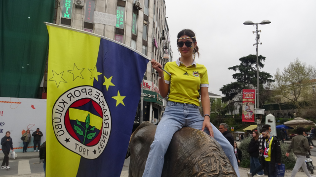 Taraftarlar tahminlerini paylaştı: Fenerbahçe mi, Galatasaray mı kazanacak?