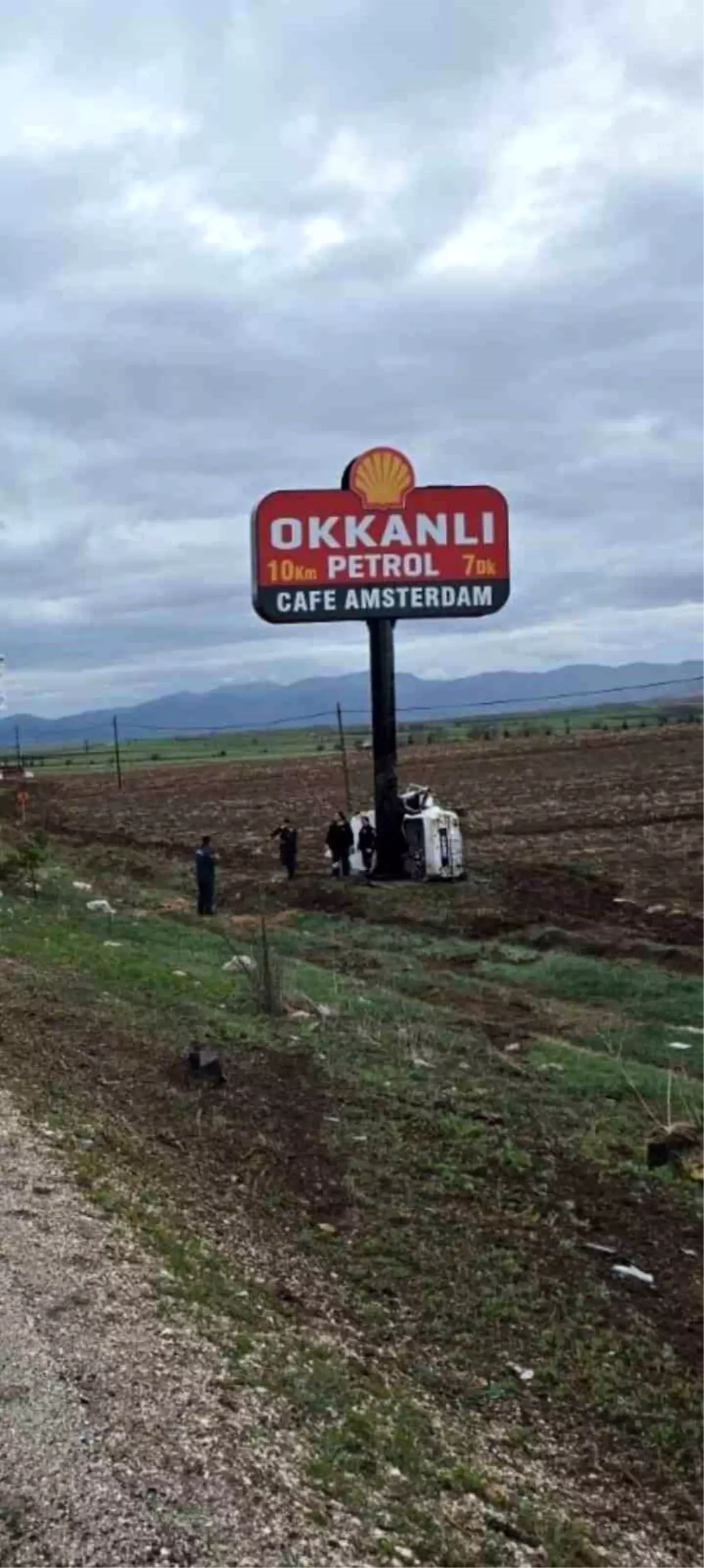 Afyonkarahisar\'da Trafik Kazası: Sürücü Hayatını Kaybetti