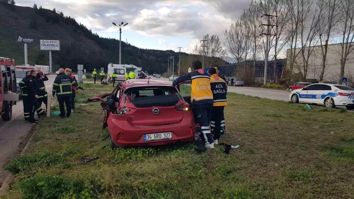 Karabük\'te Trafik Kazası: 3 Ölü, 2 Yaralı