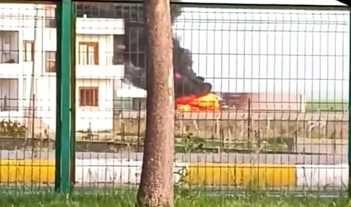 Kızıltepe\'de Tır Yangını: 2 Yaralı