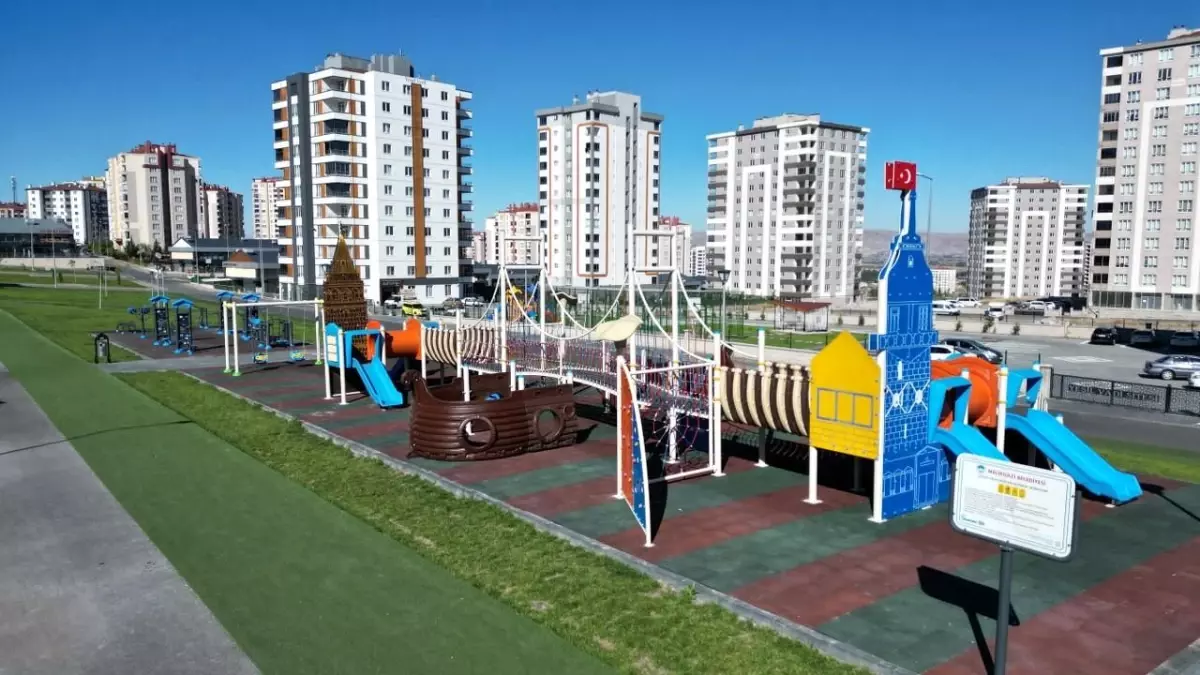 Melikgazi Belediyesi 300 Yeni Parkla Yeşil Alanları Arttırıyor