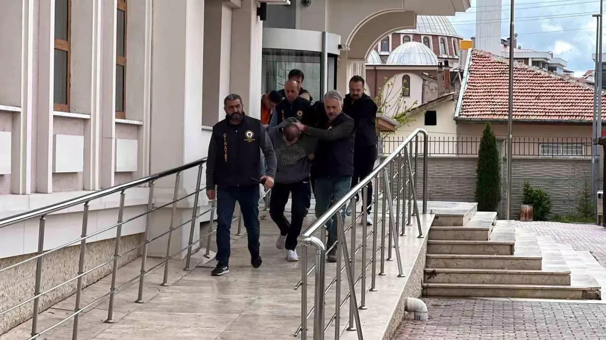 Konya\'da Alkol Tartışması Kanlı Bitti