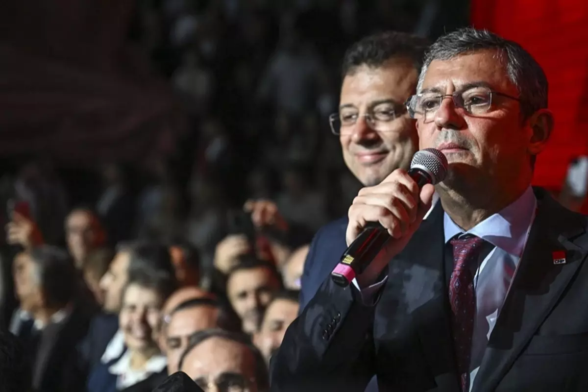 CHP kurultayıyla ilgili bomba kulis! Özel\'e iki rakip çıktı