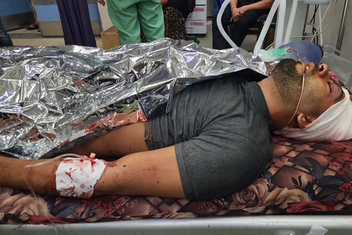 İsrail, Gazze\'de gazetecilerin kaldığı çadıra hava saldırısı düzenledi: 2 ölü, 9 yaralı