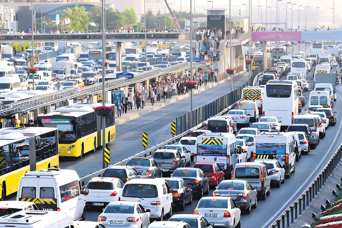 Trafikle ilgili yeni düzenleme geliyor
