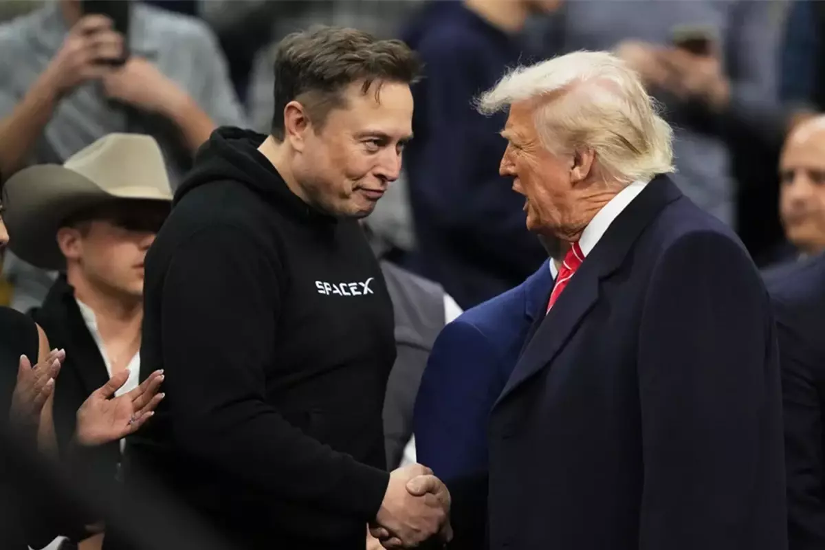 Musk ile Trump ters düştü!