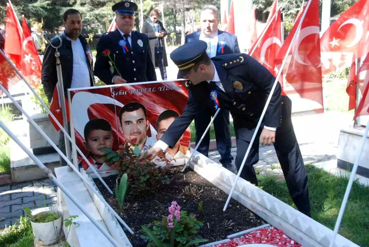Akşehir\'de Polis Haftası törenlerle kutlandı