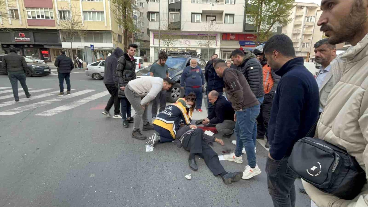 Alkollü Sürücü Yaya Geçidinde Yaşlıya Çarptı