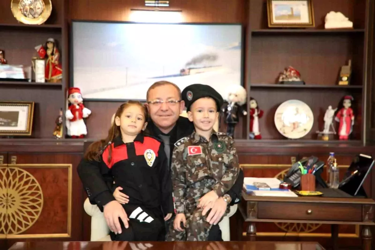 Kars\'ta Polis Teşkilatı\'nın 180. Yılı Kutlanıyor