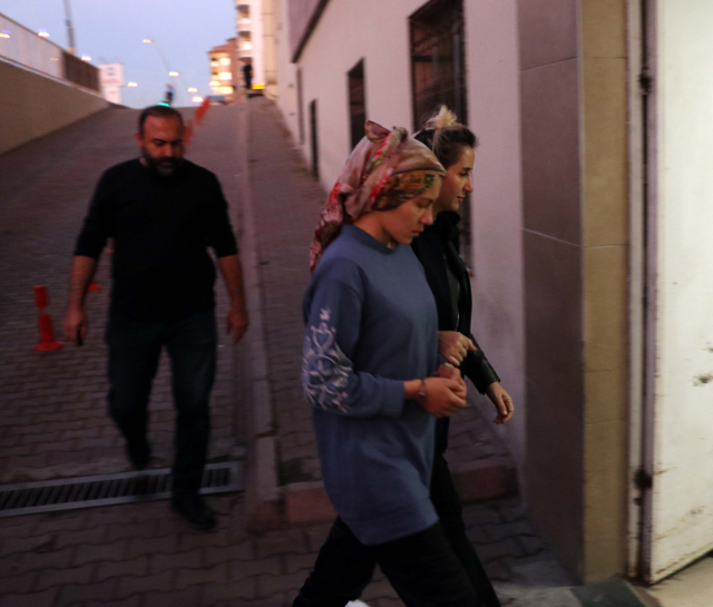 Şiddet uygulayan kocasını öldüren sanık için 'haksız tahrik' indirim talebi