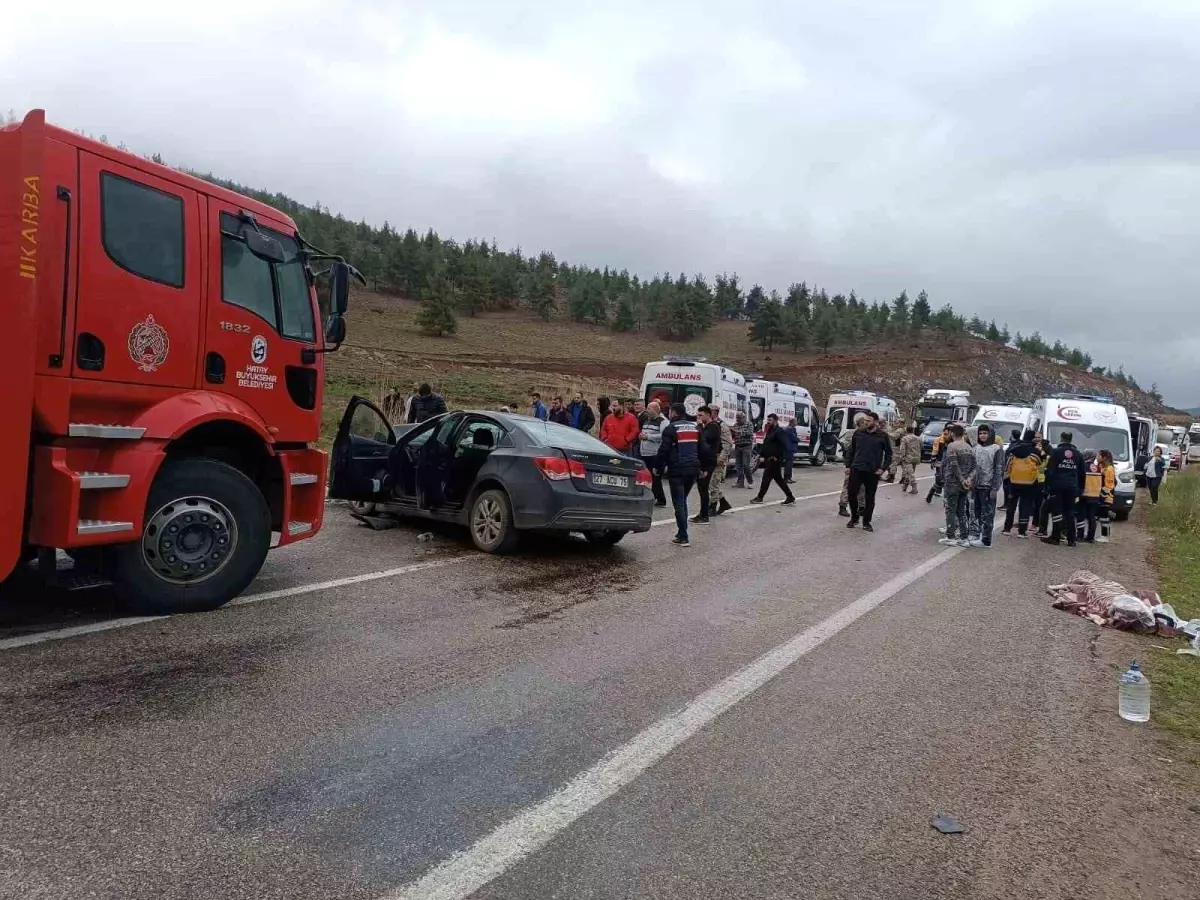 Gaziantep\'te Öğretmenler Kazada Hayatını Kaybetti, İki Öğretmen Yaralandı