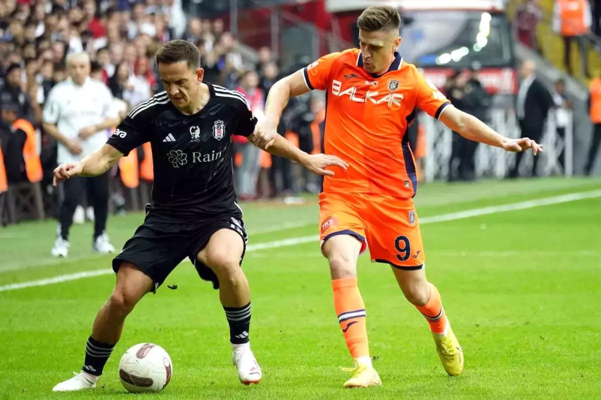 Rams Başakşehir, Beşiktaş\'ı Yenip Avrupa\'ya Yaklaşmayı Hedefliyor