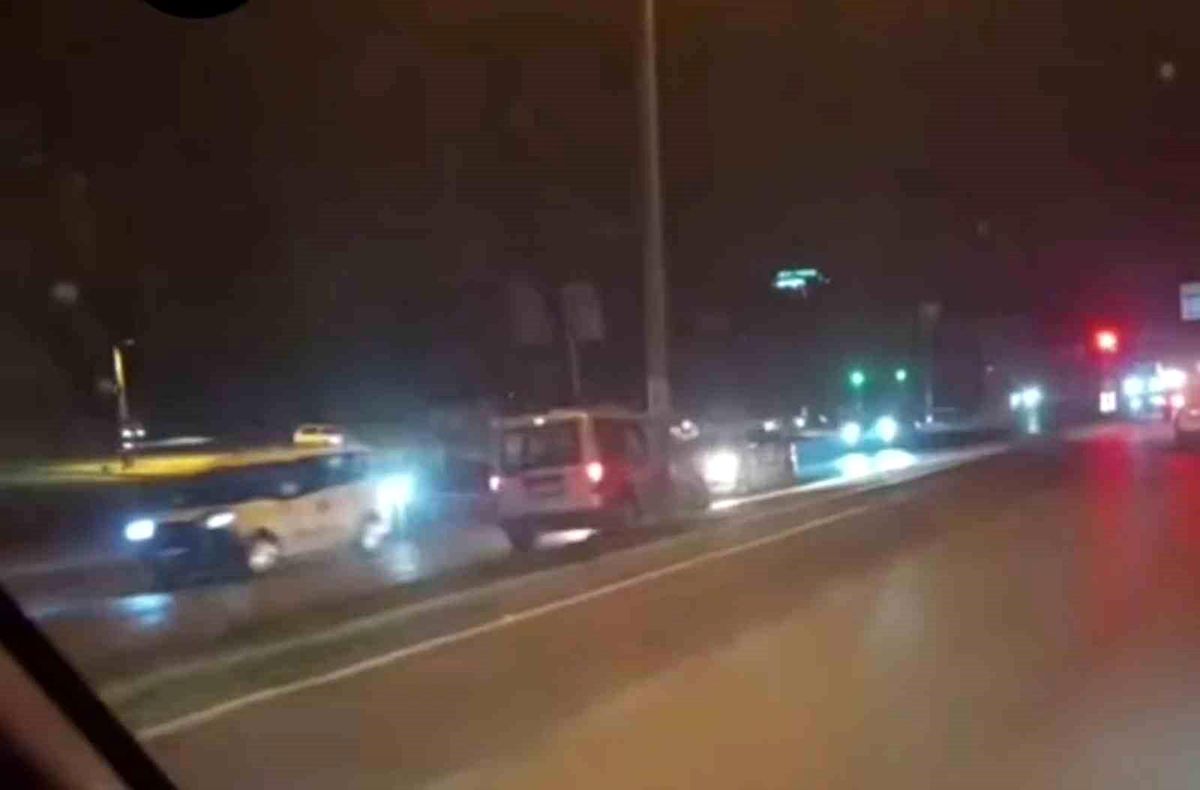 Gaziantep\'te ters yönde sol şeritte ilerleyen araç trafiği tehlikeye soktu