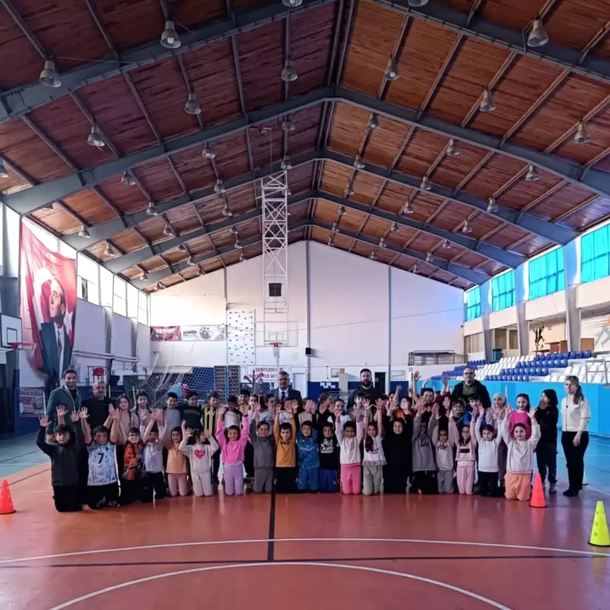 Gediz\'de Çocuklar Spora İlk Adım Attı