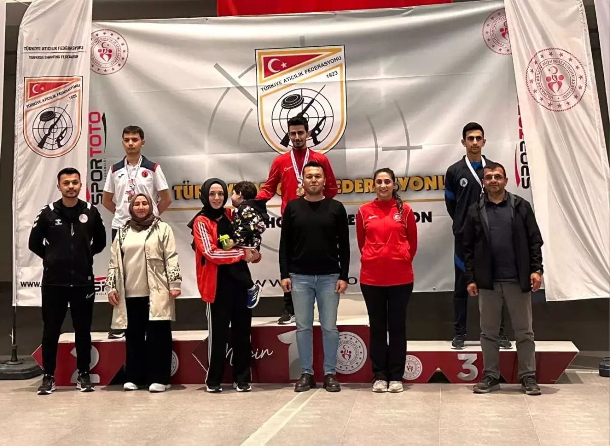 Erdemli\'de Erzincanlı Atıcılardan Başarı