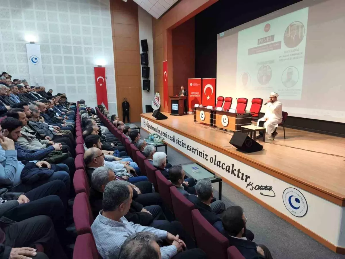 Sahabenin Günümüze Yansımaları Paneli