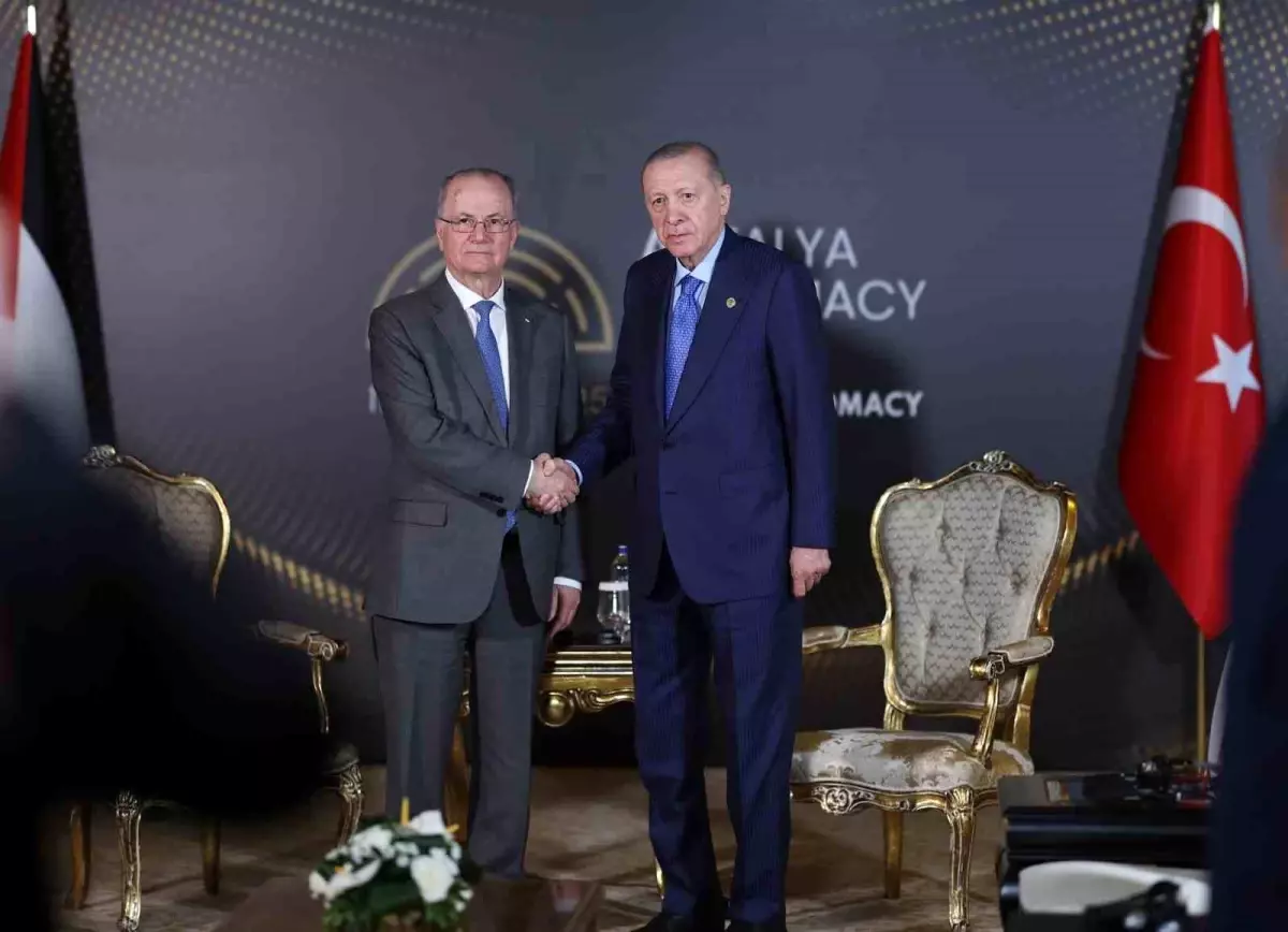 Cumhurbaşkanı Erdoğan, Filistin Başbakanı ve Dışişleri ve Yurtdışında Yaşayan Filistinliler Bakanı Mustafa\'yı kabul etti