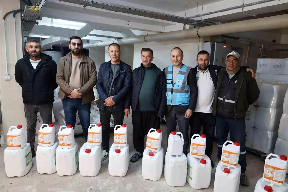 Saimbeyli Belediyesinden Çiftçilere Gübre Desteği