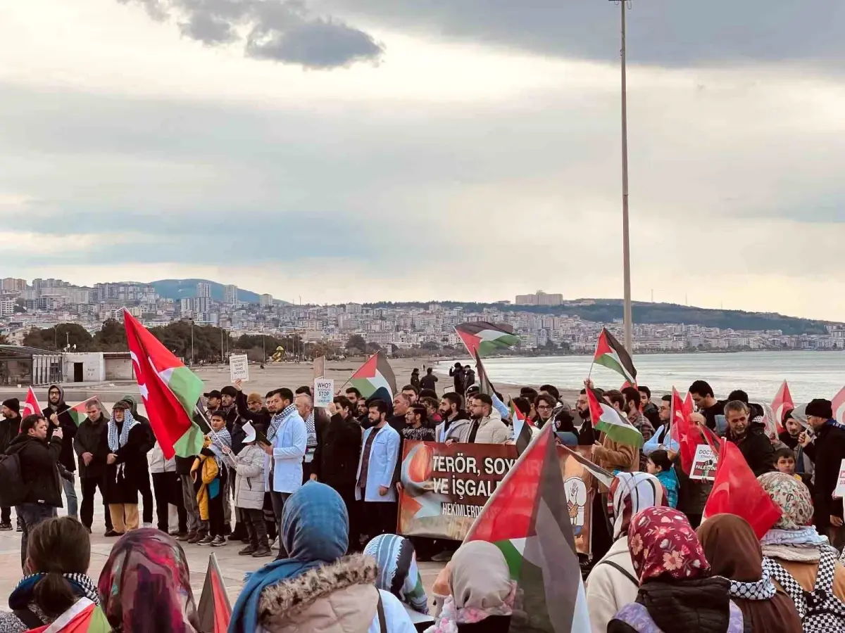 Samsun\'da Sessiz Gazze Yürüyüşü