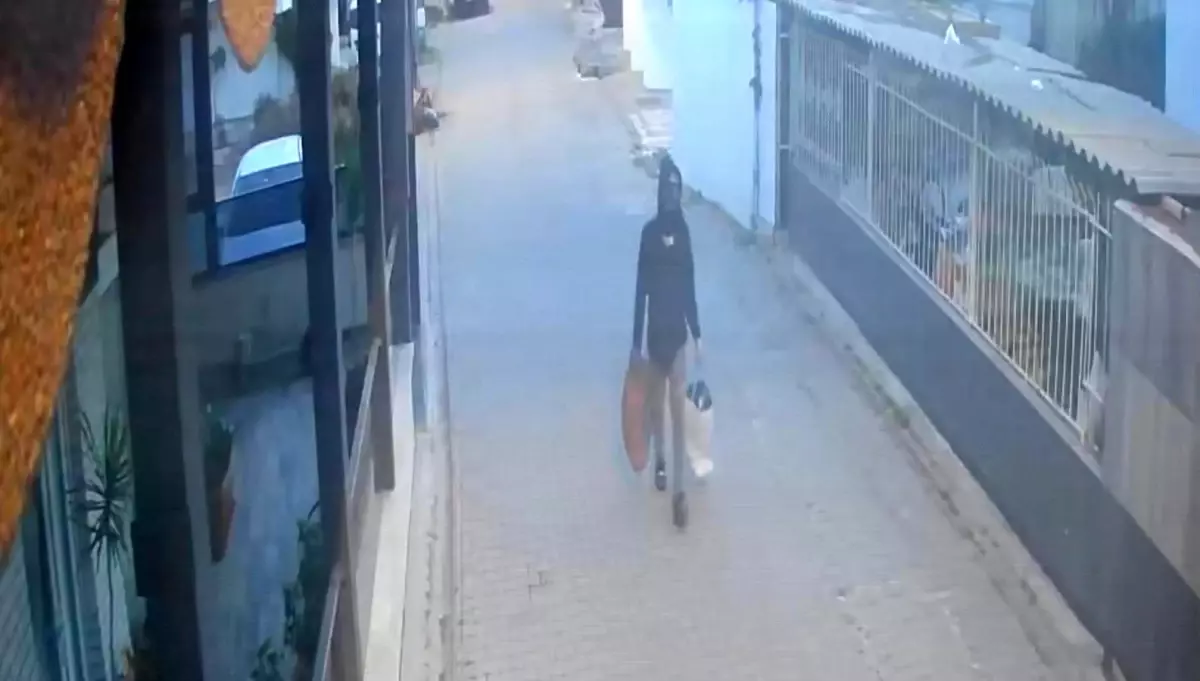 Kızkalesi\'nde Hırsızlık: Sevgililer Tutuklandı