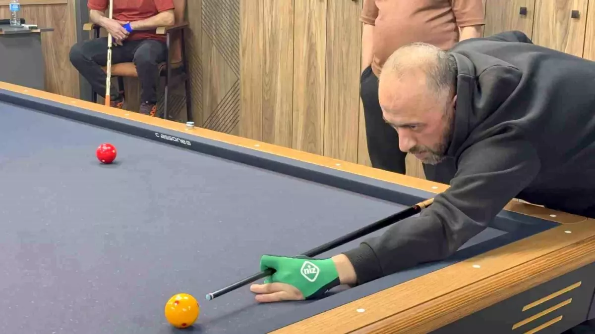 Tatvan\'da Bilardo Turnuvası Coşkusu
