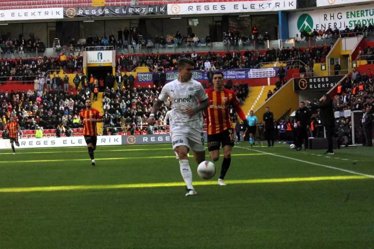 Kayserispor - Kasımpaşa Maçı Beraberlikte Sona Erdi