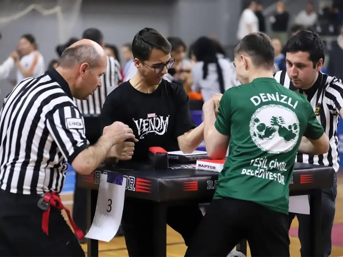 Denizli\'de Bilek Güreşi Şampiyonası Tamamlandı